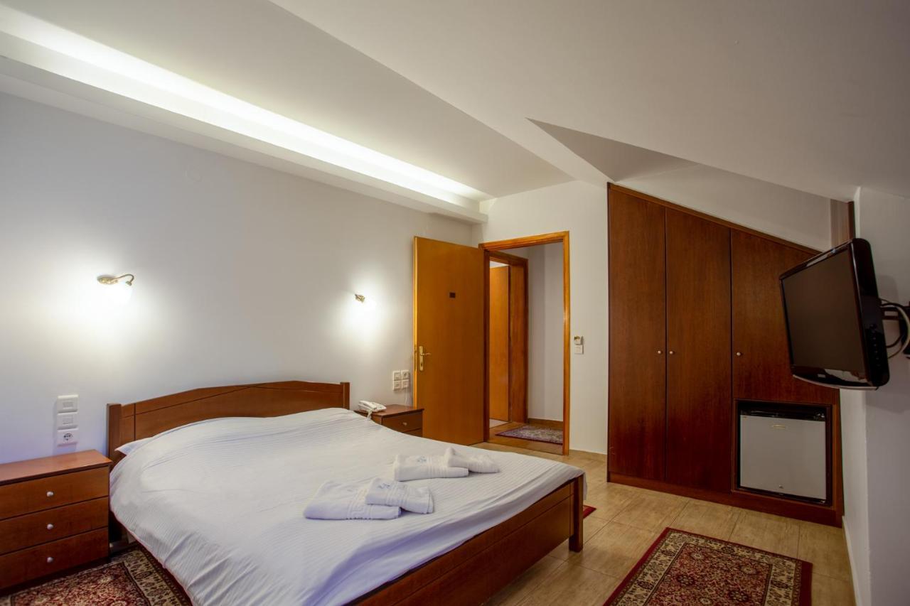 Hotel Adonis Mécovo Kültér fotó